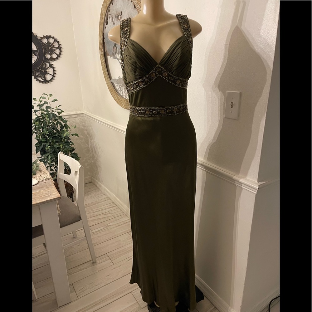 Gorgeous evening gown by Dusk Collection Sheila Yen